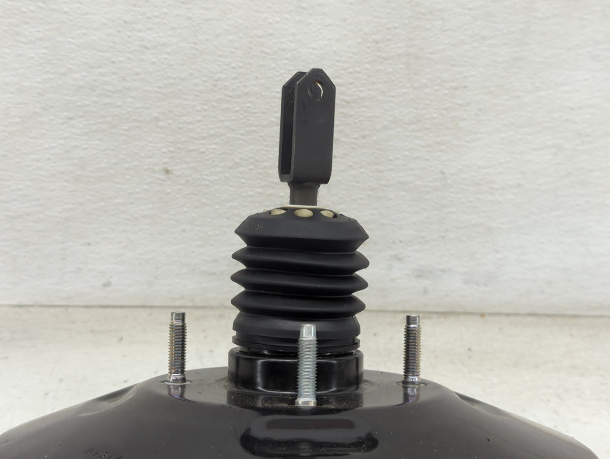 2020 Nissan Versa Power Brake Booster Oem - Oemusedautoparts1.com
