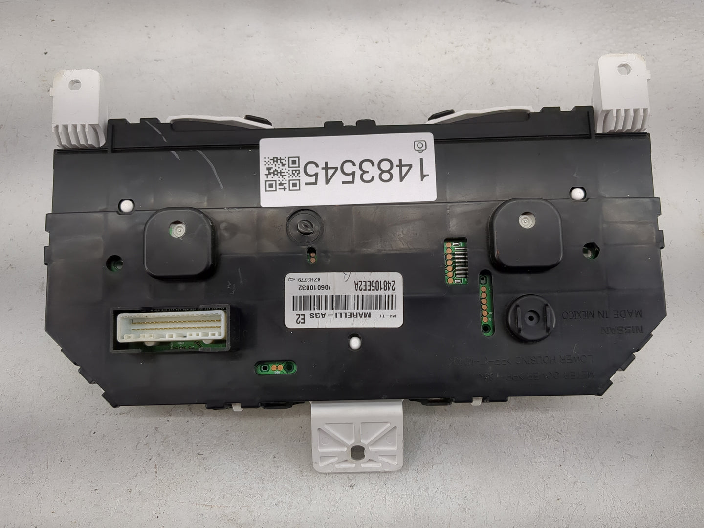 2020-2022 Nissan Versa Instrument Cluster Speedometer Gauges P/N:248105EE2A Miles: Fits Fits 2020 2021 2022 OEM Used Auto Pa