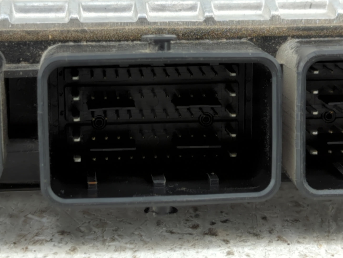 2020 Nissan Versa PCM Engine Control Computer ECU ECM PCU OEM P/N:NEC006-890 237F0 5RF3A, NEC982-055, NEC005-867 Fits OEM Us
