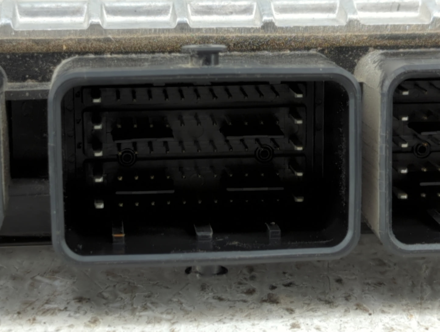 2020 Nissan Versa PCM Engine Control Computer ECU ECM PCU OEM P/N:NEC006-890 237F0 5RF3A, NEC982-055, NEC005-867 Fits OEM Us