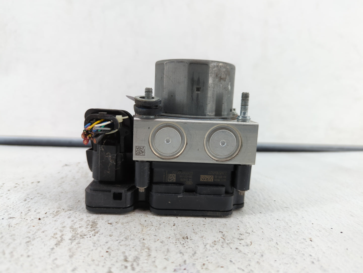 2020 Nissan Versa ABS Pump Control Module Replacement P/N:47660 5ES0B Fits OEM Used Auto Parts - Oemusedautoparts1.com