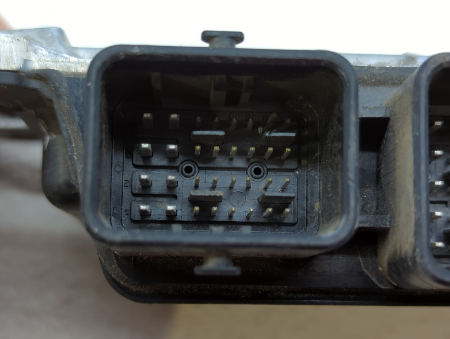 2020 Nissan Versa PCM Engine Control Computer ECU ECM PCU OEM P/N:NEC006-890 237F0 5RF3A, NEC982-055, NEC005-867 Fits OEM Us