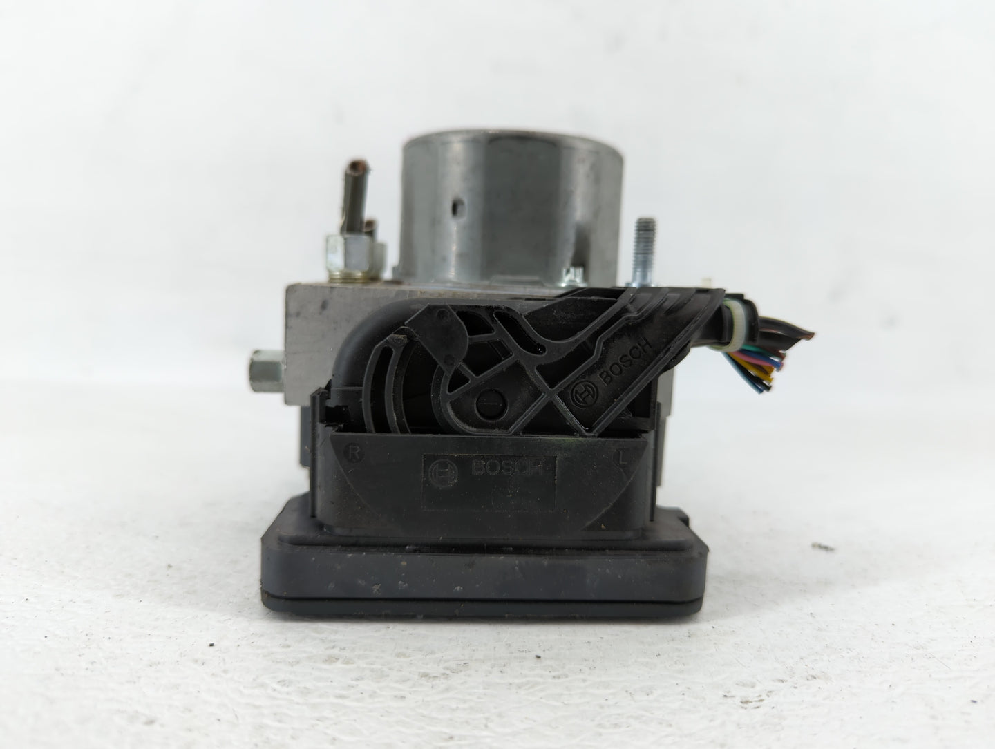 2020-2022 Nissan Versa ABS Pump Control Module Replacement P/N:47660 5ES0B Fits Fits 2020 2021 2022 OEM Used Auto Parts - Oe