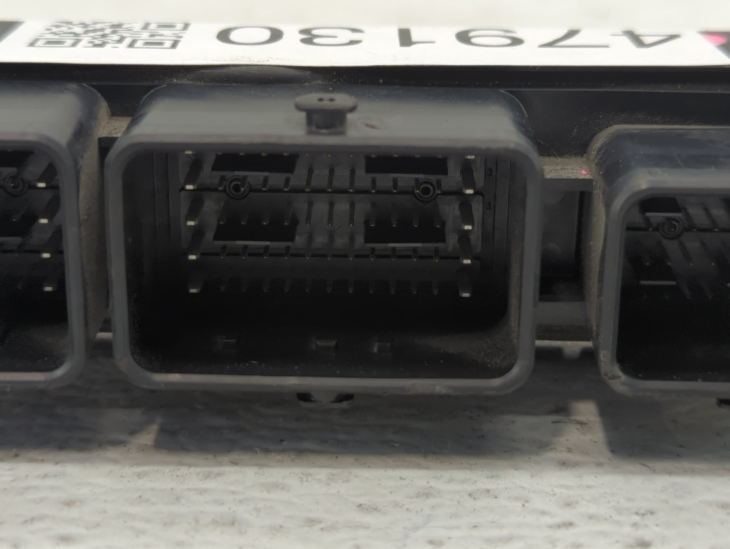 2020-2022 Nissan Versa PCM Engine Control Computer ECU ECM PCU OEM P/N:NEC983-070 NEC985-010, NEC983-050 Fits Fits 2020 2021
