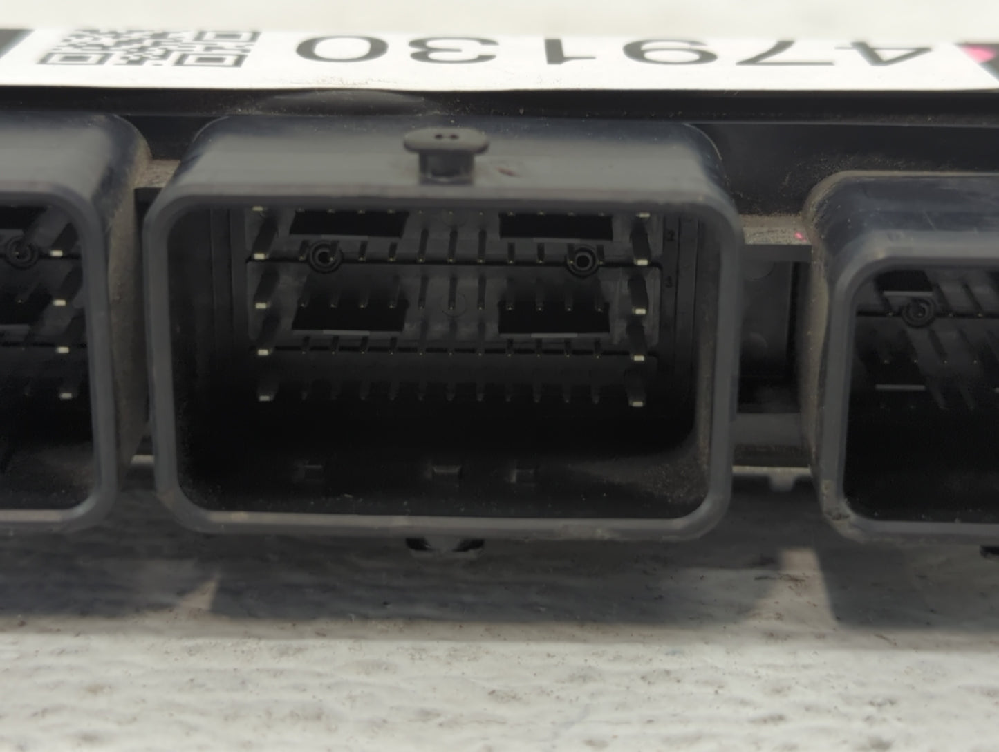 2020-2022 Nissan Versa PCM Engine Control Computer ECU ECM PCU OEM P/N:NEC983-070 NEC985-010, NEC983-050 Fits Fits 2020 2021