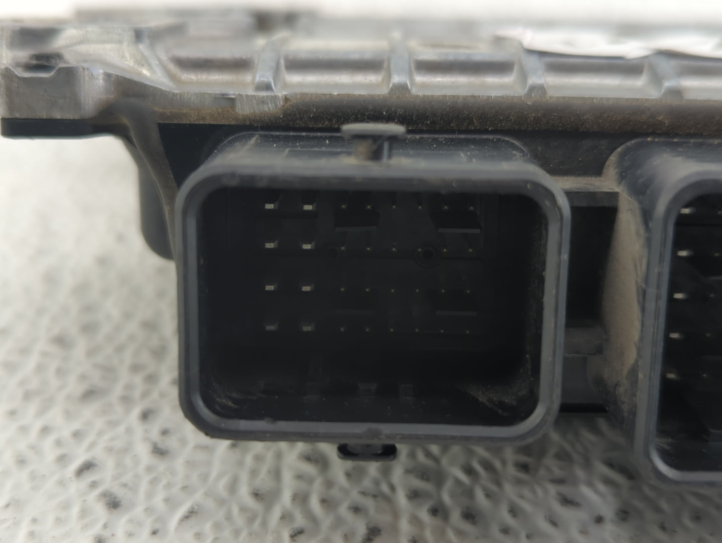 2020-2022 Nissan Versa PCM Engine Control Computer ECU ECM PCU OEM P/N:NEC982-057 NEC983-056, NEC983-070 Fits Fits 2020 2021