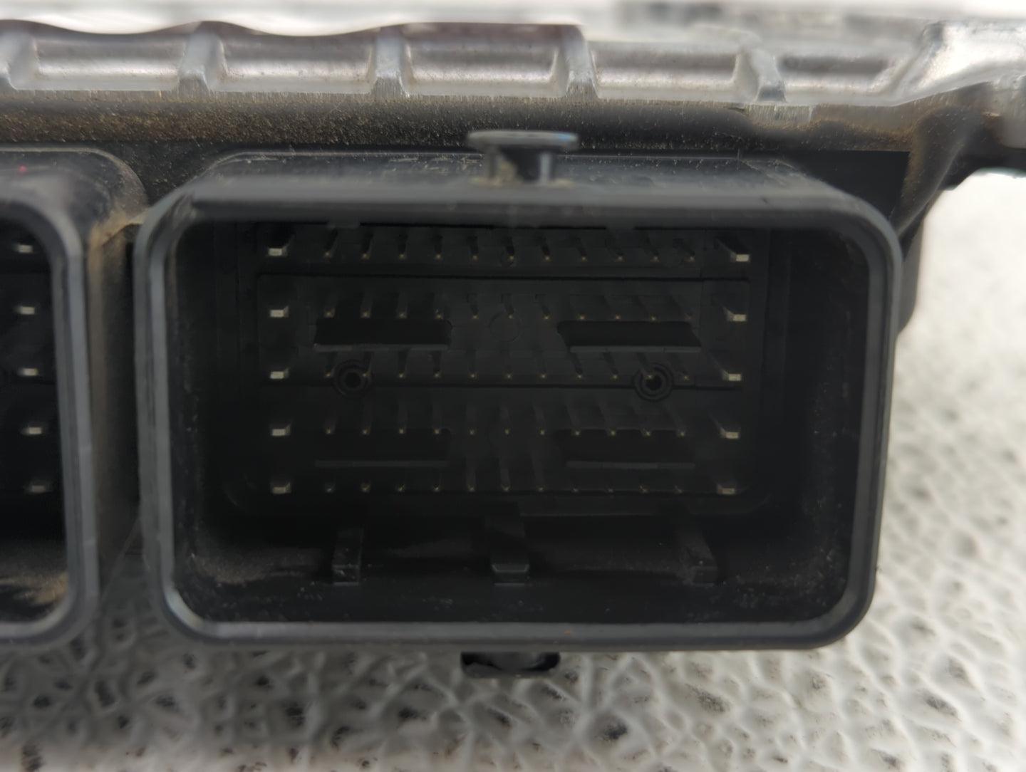 2020-2022 Nissan Versa PCM Engine Control Computer ECU ECM PCU OEM P/N:NEC982-057 NEC983-056, NEC983-070 Fits Fits 2020 2021
