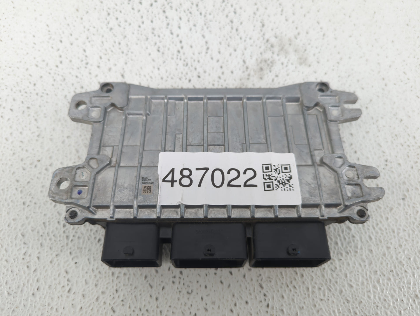 2020-2022 Nissan Versa PCM Engine Control Computer ECU ECM PCU OEM P/N:NEC982-057 NEC983-056, NEC983-070 Fits Fits 2020 2021
