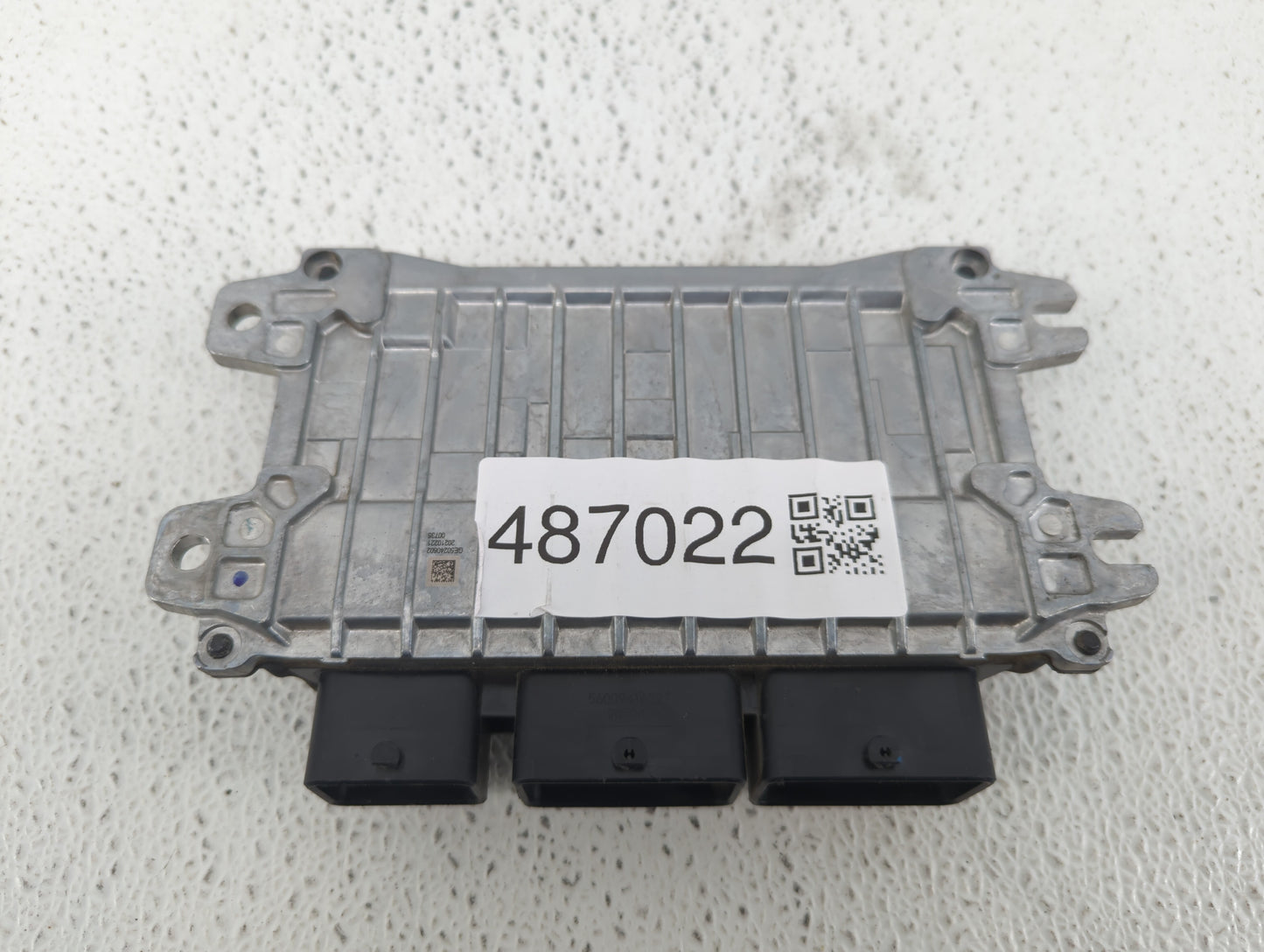 2020-2022 Nissan Versa PCM Engine Control Computer ECU ECM PCU OEM P/N:NEC982-057 NEC983-056, NEC983-070 Fits Fits 2020 2021
