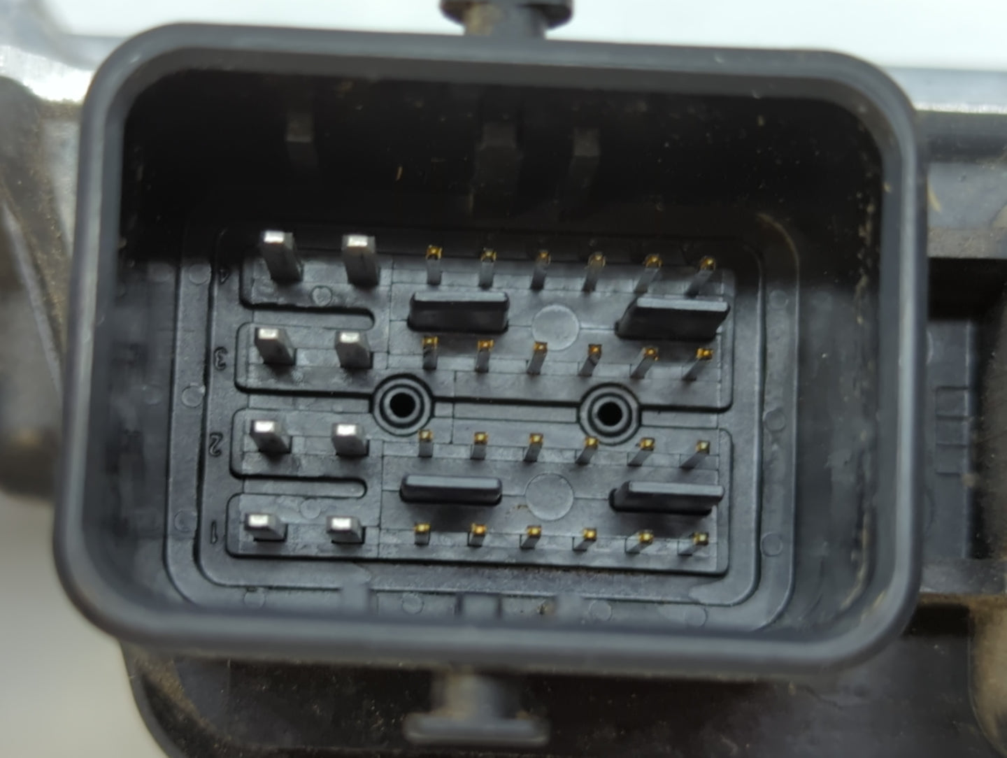 2020-2022 Nissan Versa PCM Engine Control Computer ECU ECM PCU OEM P/N:NEC006-890 Fits Fits 2020 2021 2022 OEM Used Auto Par