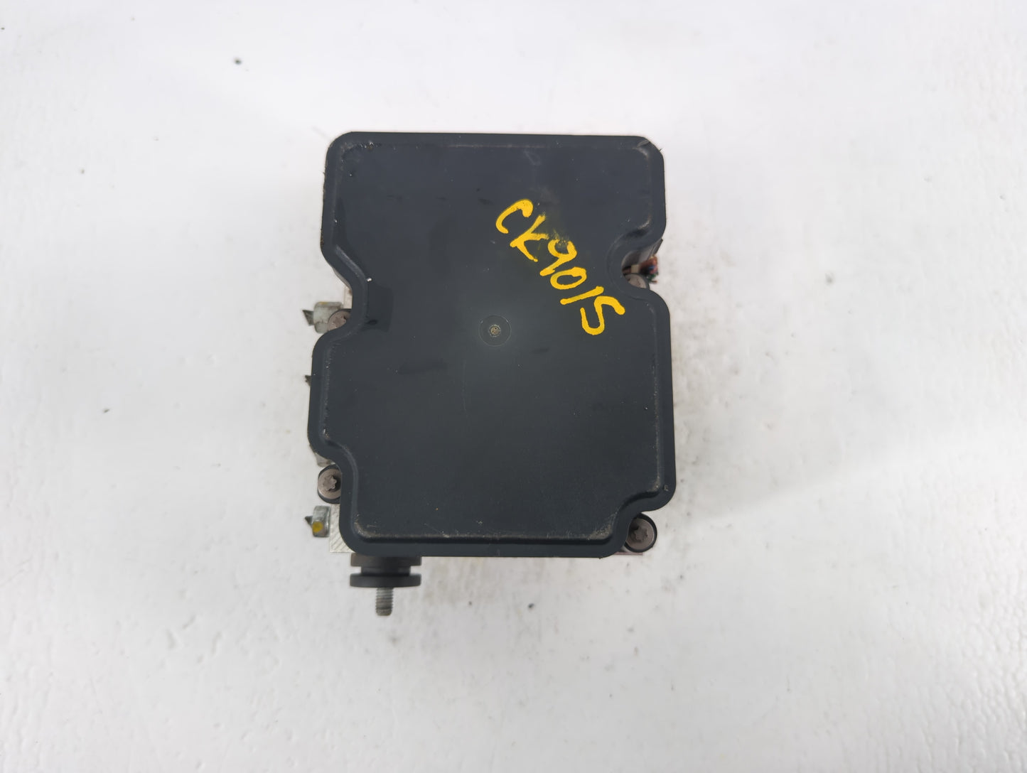 2020-2022 Nissan Versa ABS Pump Control Module Replacement P/N:47660 5ES0B Fits Fits 2020 2021 2022 OEM Used Auto Parts - Oe