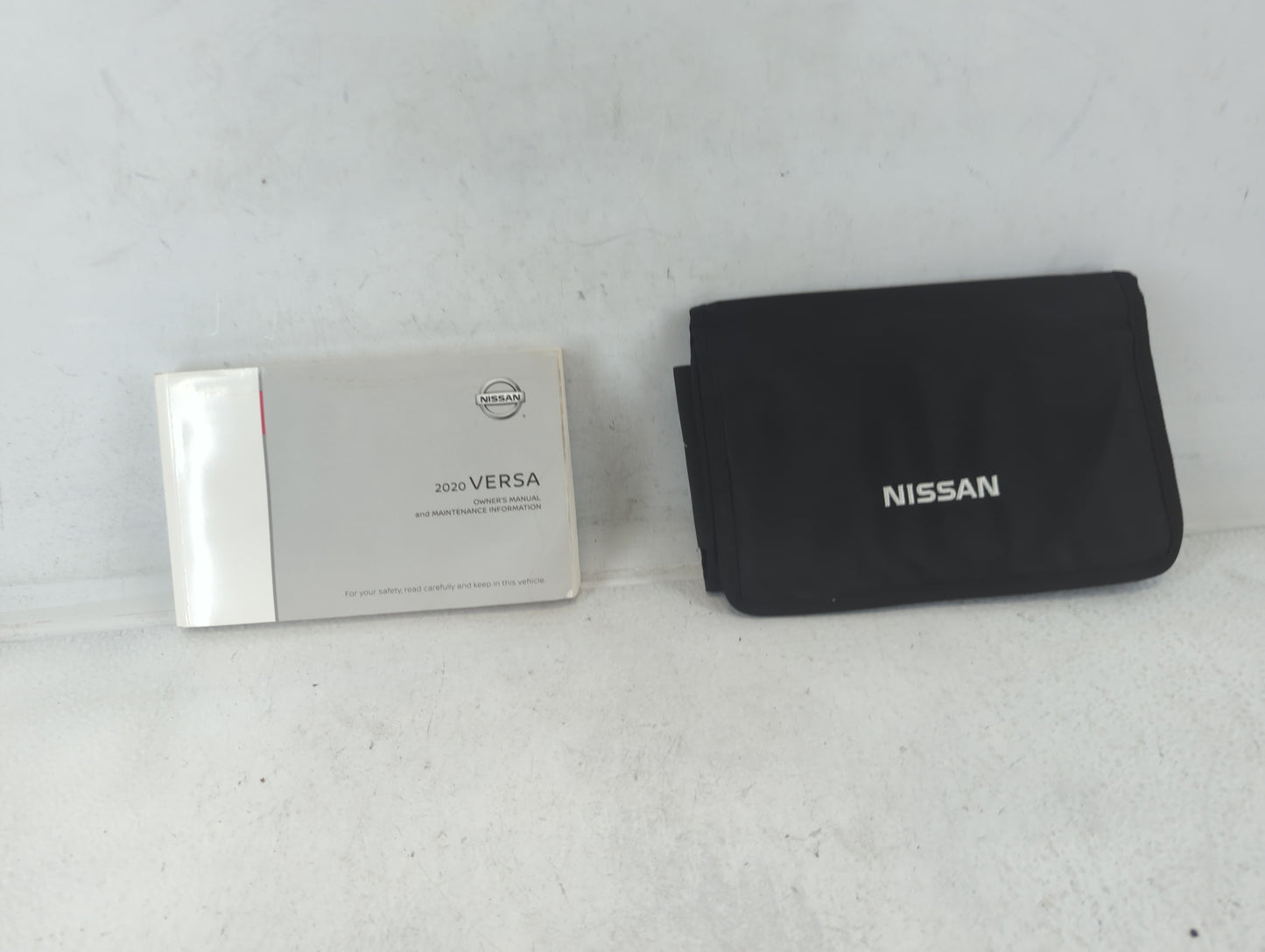 2020 Nissan Versa Owners Manual Book Guide P/N:OM20EM ON18U1 OEM Used Auto Parts - Oemusedautoparts1.com