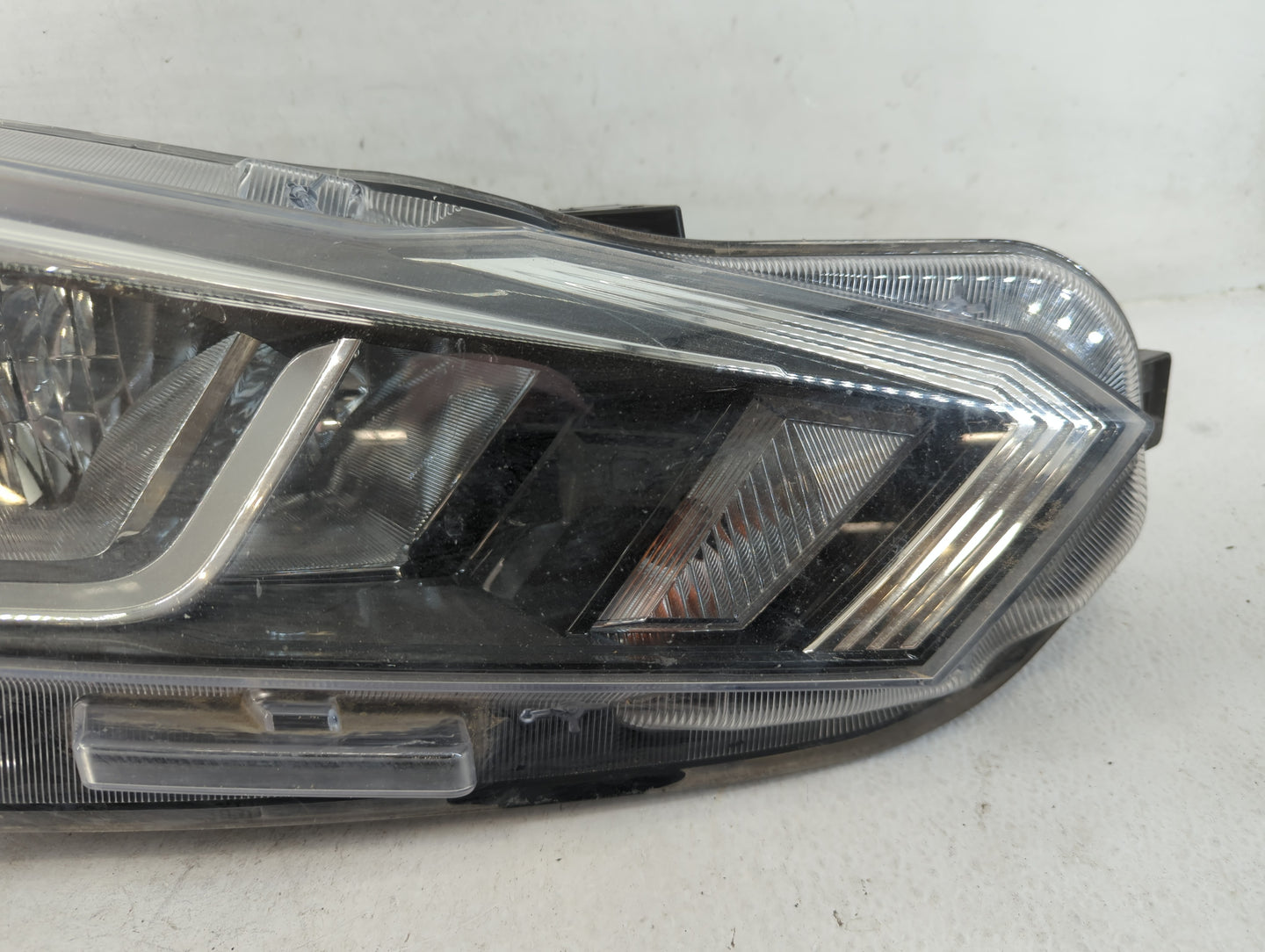 2020-2022 Nissan Versa Driver Left Oem Head Light Headlight Lamp 783628 - Oemusedautoparts1.com