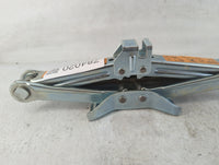 2020 Nissan Versa Spare Scissor Car Jack - Oemusedautoparts1.com