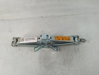 2020 Nissan Versa Spare Scissor Car Jack - Oemusedautoparts1.com