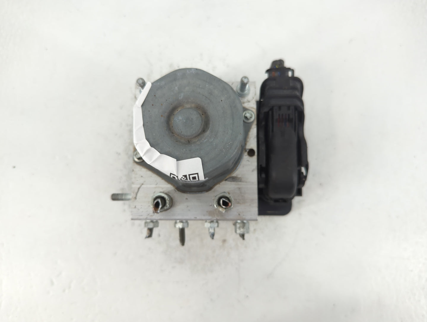 2020-2022 Nissan Versa ABS Pump Control Module Replacement P/N:47660-5ES0B Fits Fits 2020 2021 2022 OEM Used Auto Parts - Oe