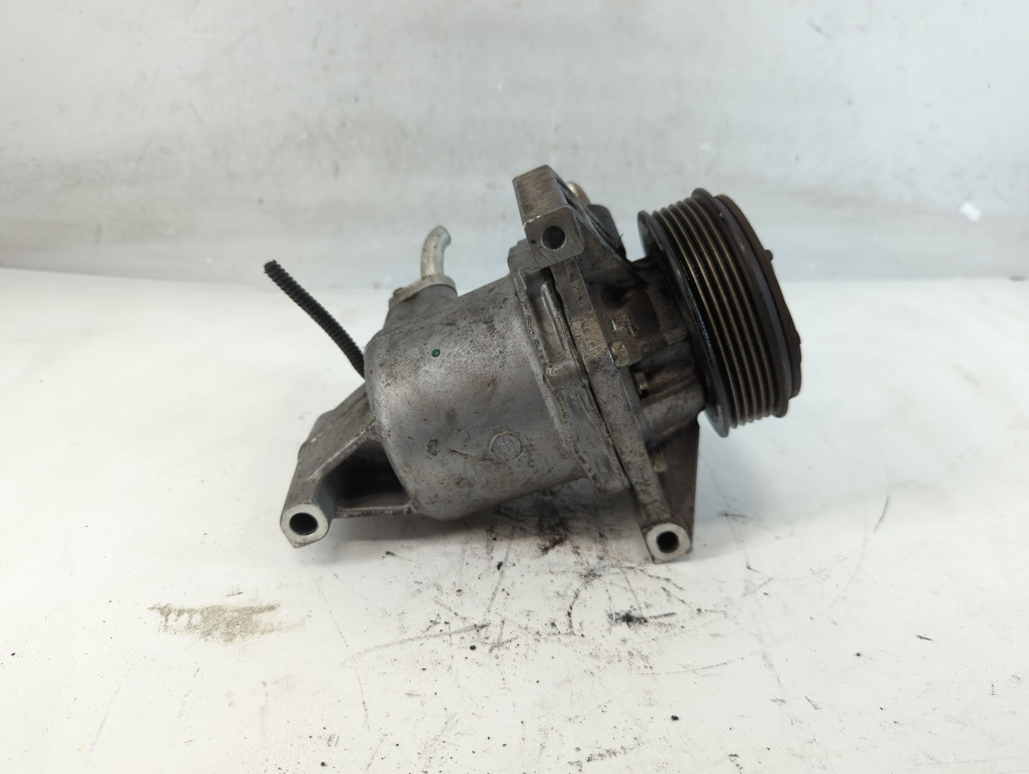 2020-2021 Nissan Versa Alternator Replacement Generator Charging Assembly Engine OEM P/N:92600 5RL0A Fits Fits 2020 2021 OEM