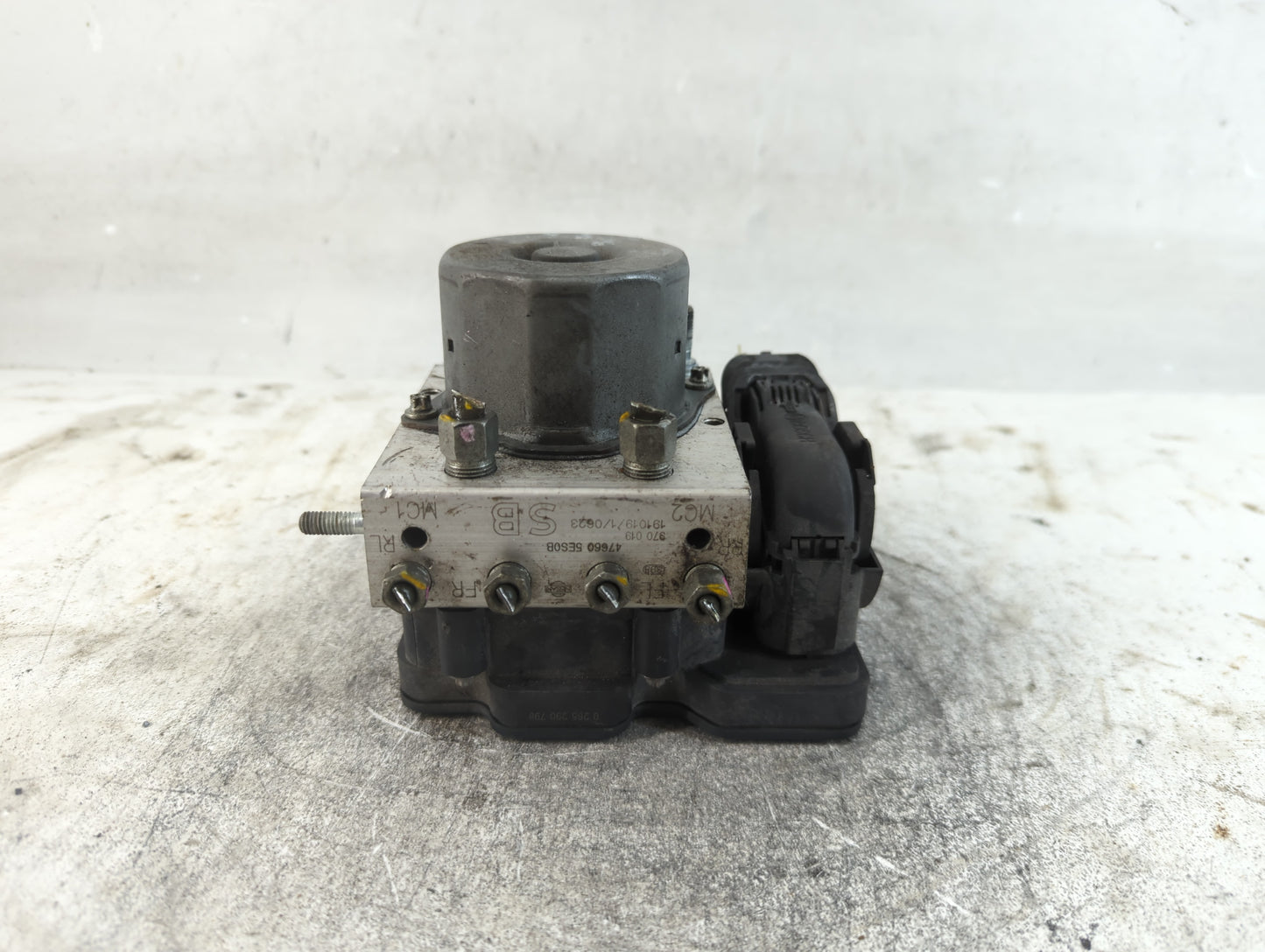 2020-2022 Nissan Versa ABS Pump Control Module Replacement P/N:47660 5ES0B Fits Fits 2020 2021 2022 OEM Used Auto Parts - Oe