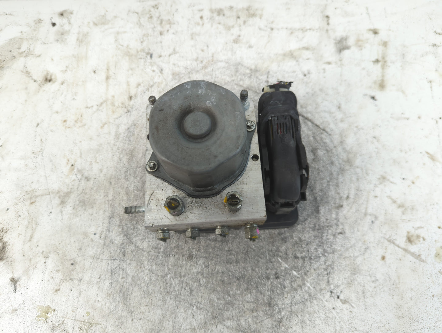 2020-2022 Nissan Versa ABS Pump Control Module Replacement P/N:47660 5ES0B Fits Fits 2020 2021 2022 OEM Used Auto Parts - Oe