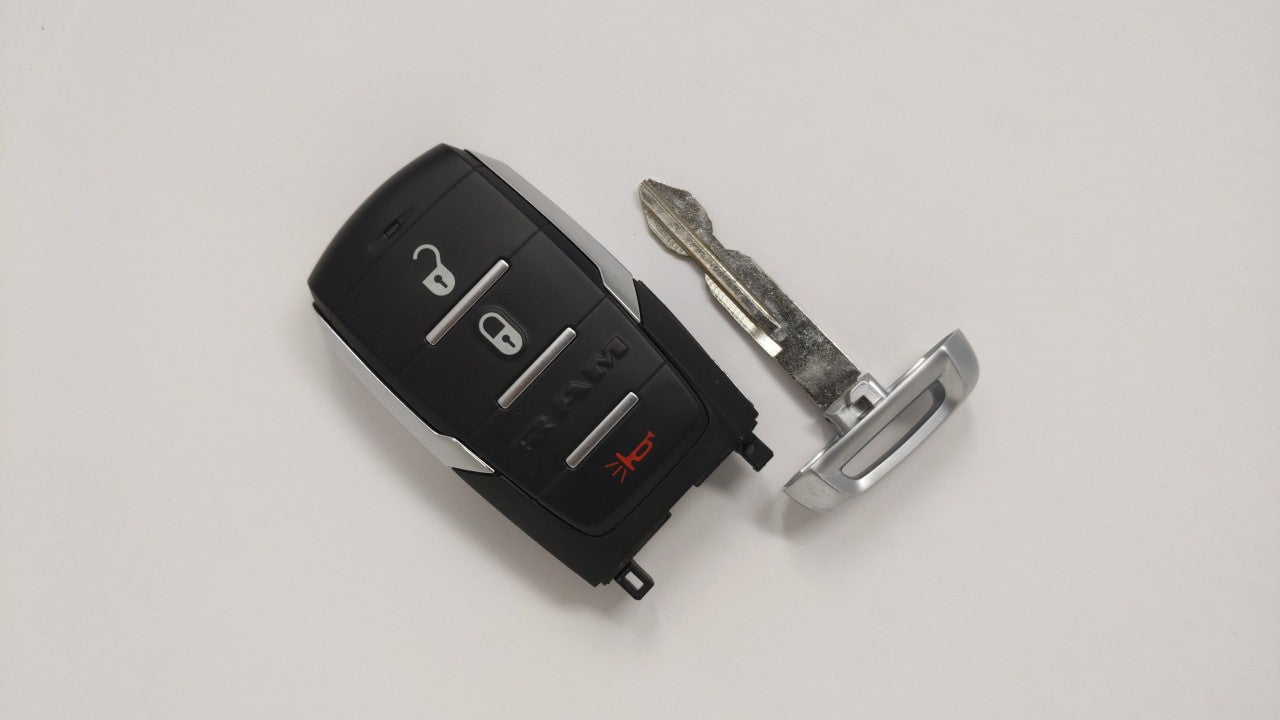 Ram 1500 Keyless Entry Remote Fob OHT-4882056 3 buttons 113035 - Oemusedautoparts1.com