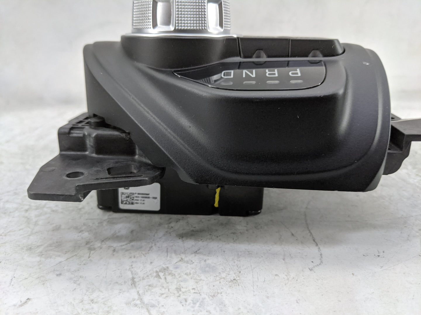 2020 Ram 1500 Floor Console Assembly Shifter - Oemusedautoparts1.com