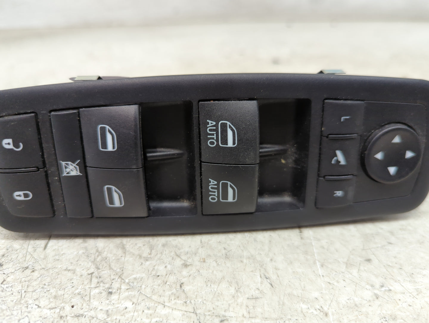 2019-2022 Ram 1500 Master Power Window Switch Replacement Driver Side Left P/N:68262252AC 10123704 Fits OEM Used Auto Parts 