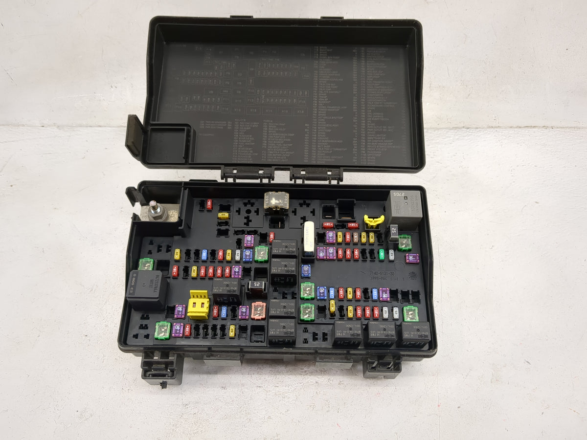 2016-2018 Ram 1500 Fusebox Fuse Box Relay Module Tipm P68322373ad - Oemusedautoparts1.com