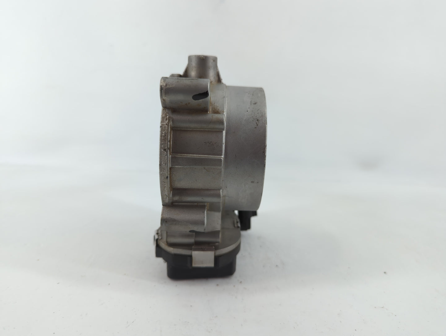 2013-2022 Ram 1500 Throttle Body P/N:53034251AD Fits Fits 2012 2013 2014 2015 2016 2017 2018 2019 2020 2021 2022 OEM Used Au