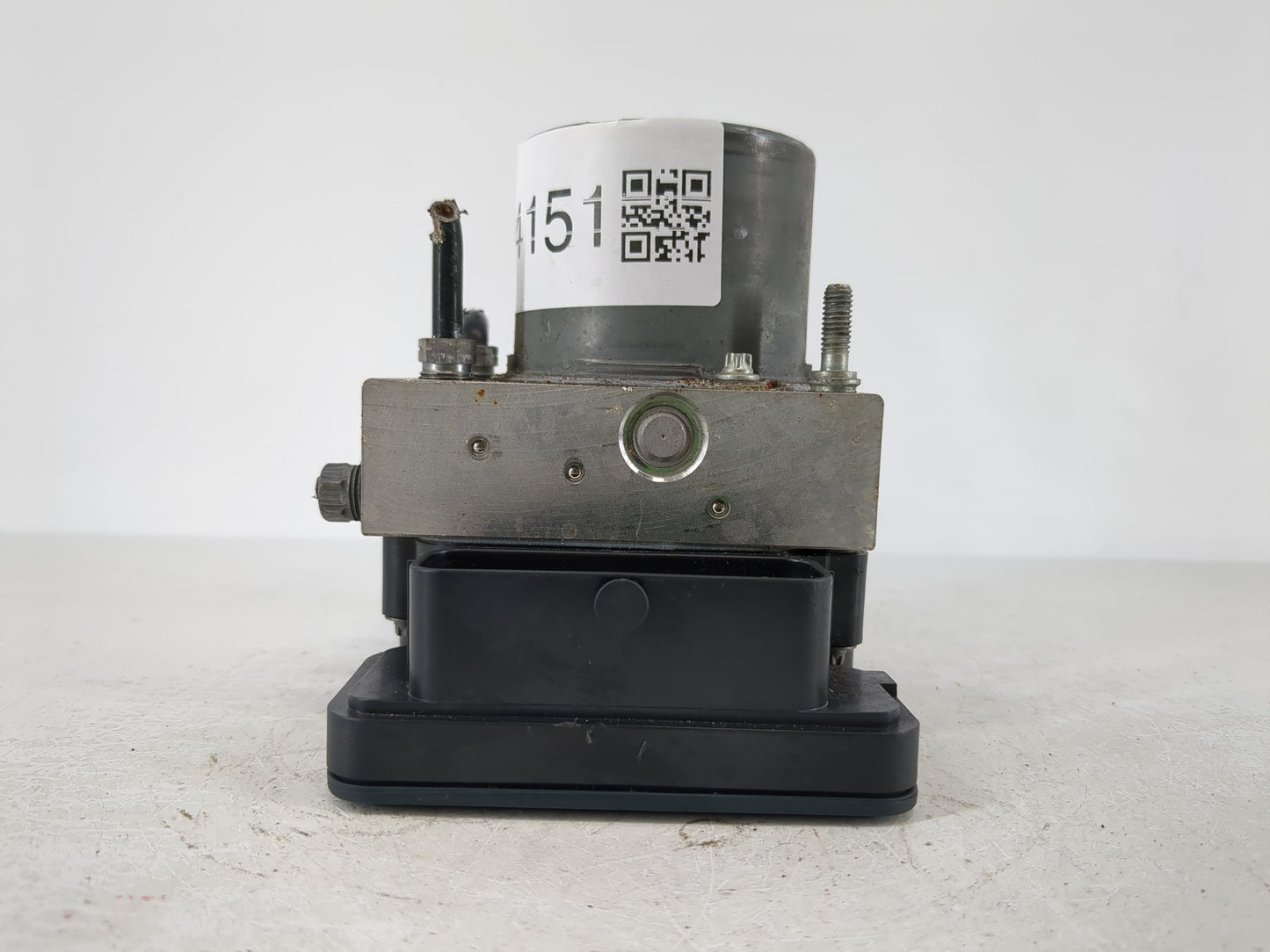 2020 Ram Promaster 1500 ABS Pump Control Module Replacement P/N:P68460119AAT4 Fits Fits 2018 OEM Used Auto Parts - Oemusedau