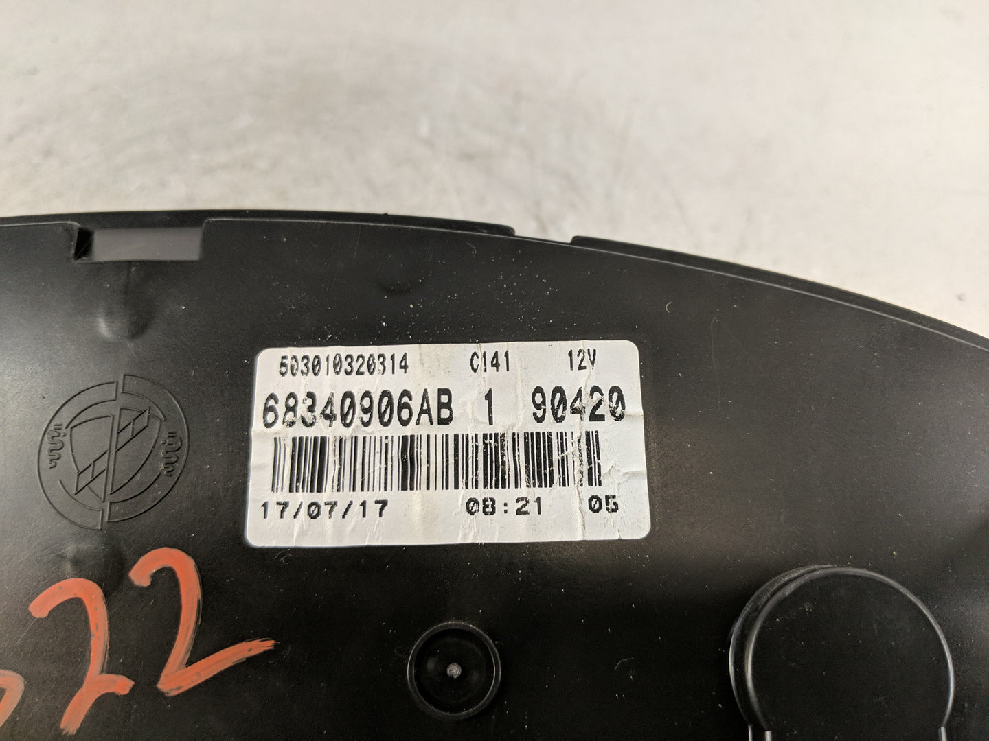 2018-2020 Ram Promaster 1500 Instrument Cluster Speedometer Gauges P/N:68340906AC Fits Fits 2018 2019 2020 OEM Used Auto Par