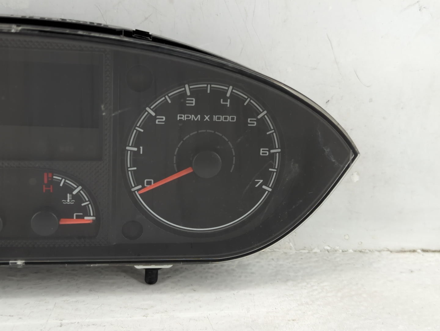 2018-2020 Ram Promaster 1500 Instrument Cluster Speedometer Gauges P/N:68340906AC Fits Fits 2018 2019 2020 OEM Used Auto Par