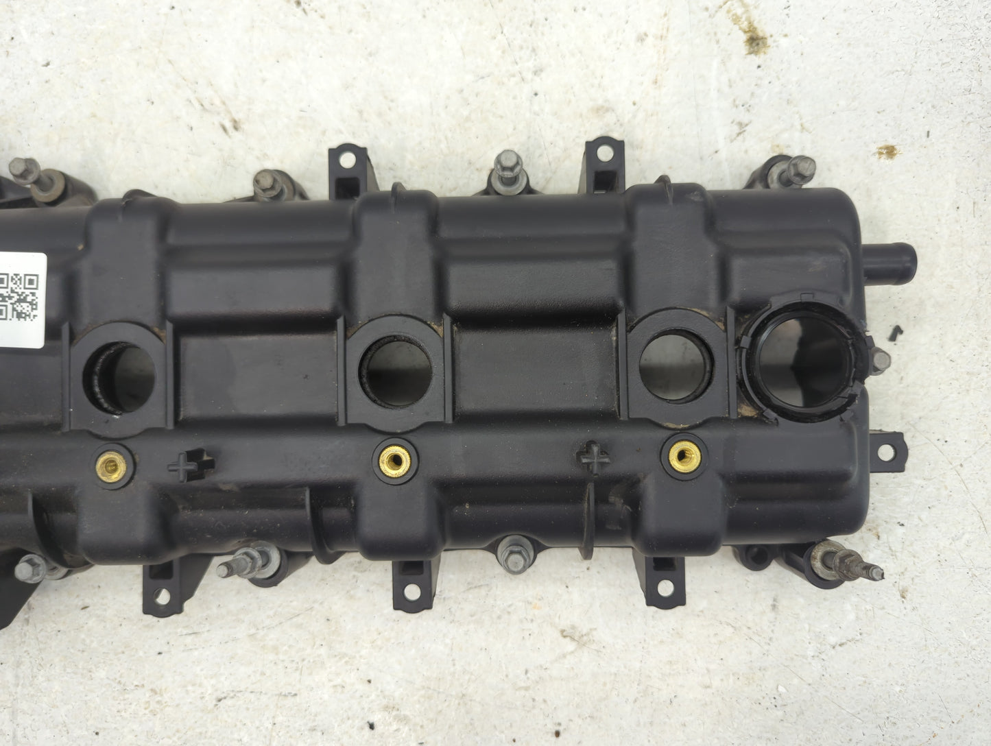 2020 Ram Promaster 3500 Driver Left Cylinder Head Valve Cover P/N:05184069AK Fits OEM Used Auto Parts - Oemusedautoparts1.co