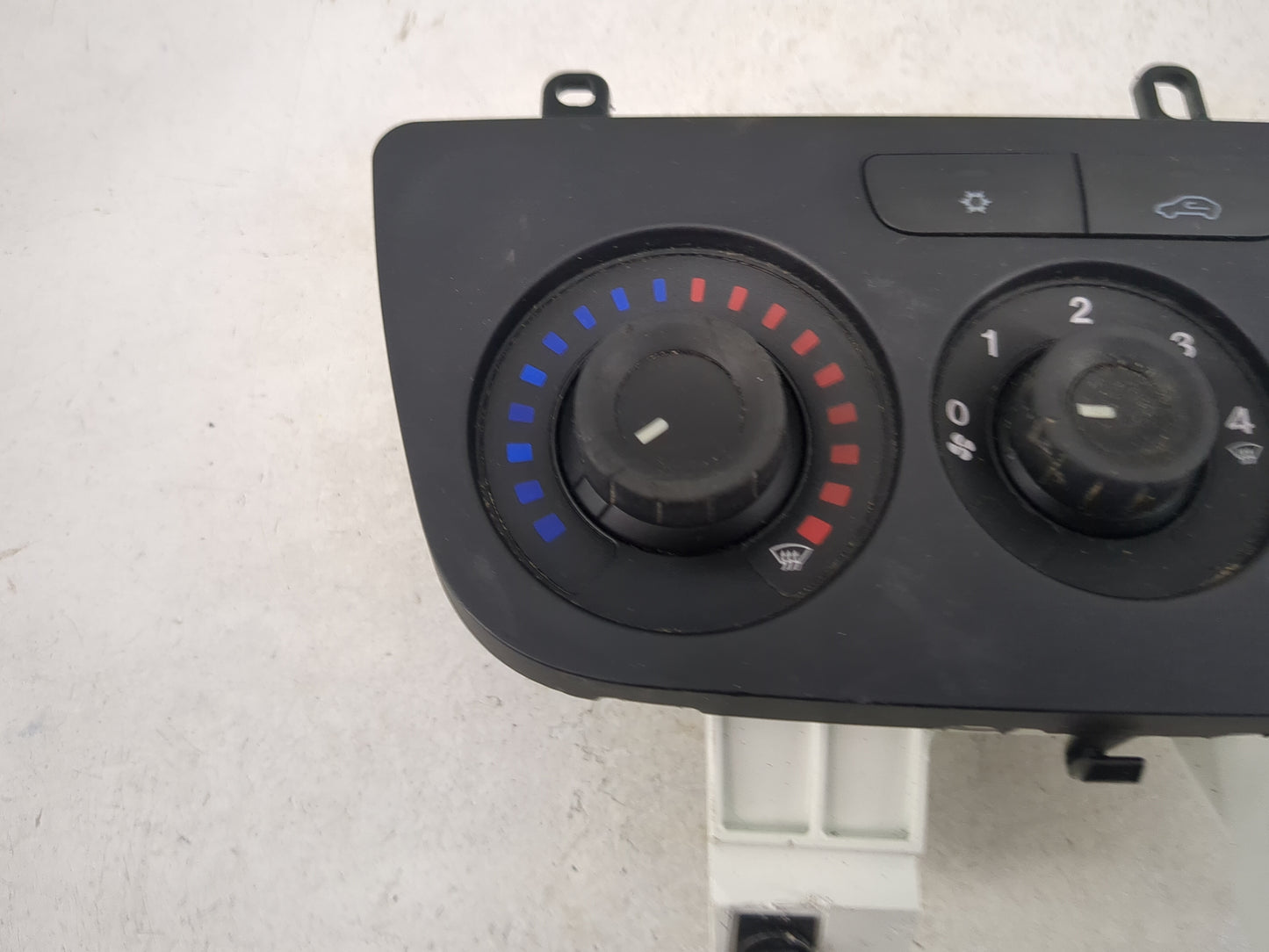 2019-2022 Ram Promaster City Climate Control Module Temperature AC/Heater Replacement P/N:73569147/3 Fits Fits 2019 2020 202