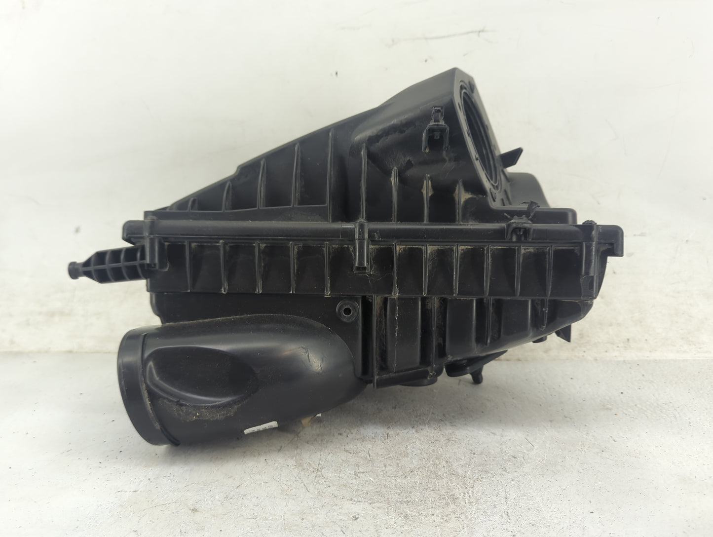 Rover Discovery Air Cleaner Intake-duct Hose Tube - Oemusedautoparts1.com