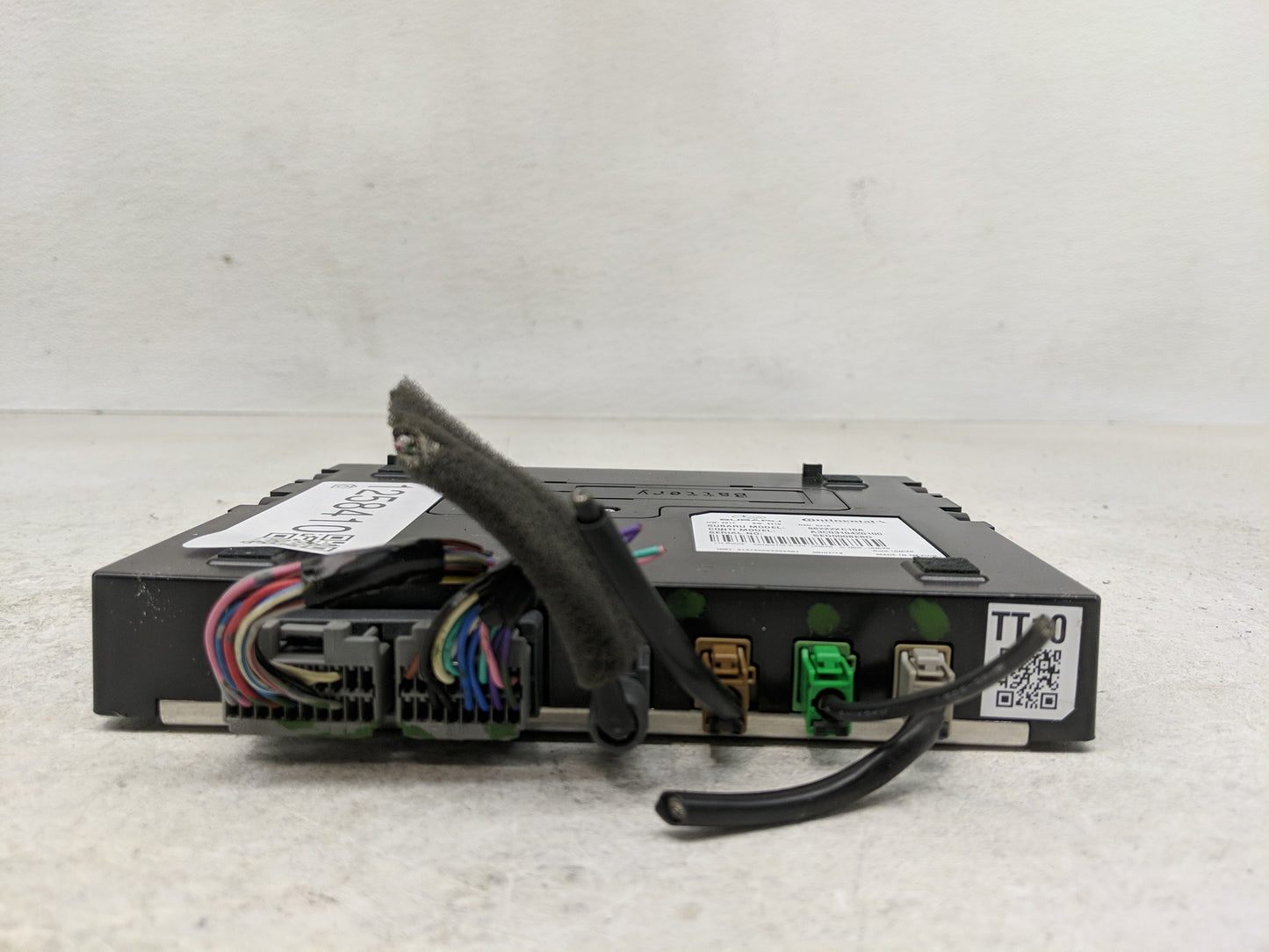 2020 Subaru Ascent Radio AM FM Cd Player Receiver Replacement P/N:86222XC10A Fits OEM Used Auto Parts - Oemusedautoparts1.co