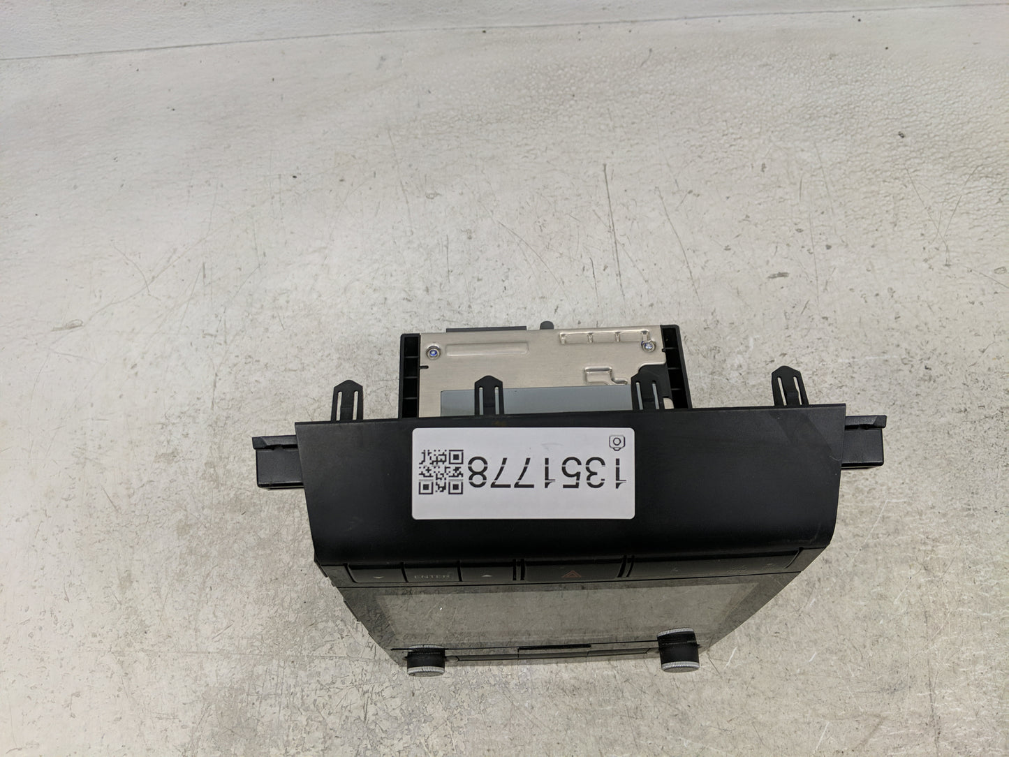 2020 Subaru Ascent Radio AM FM Cd Player Receiver Replacement P/N:82131AN00A Fits OEM Used Auto Parts - Oemusedautoparts1.co