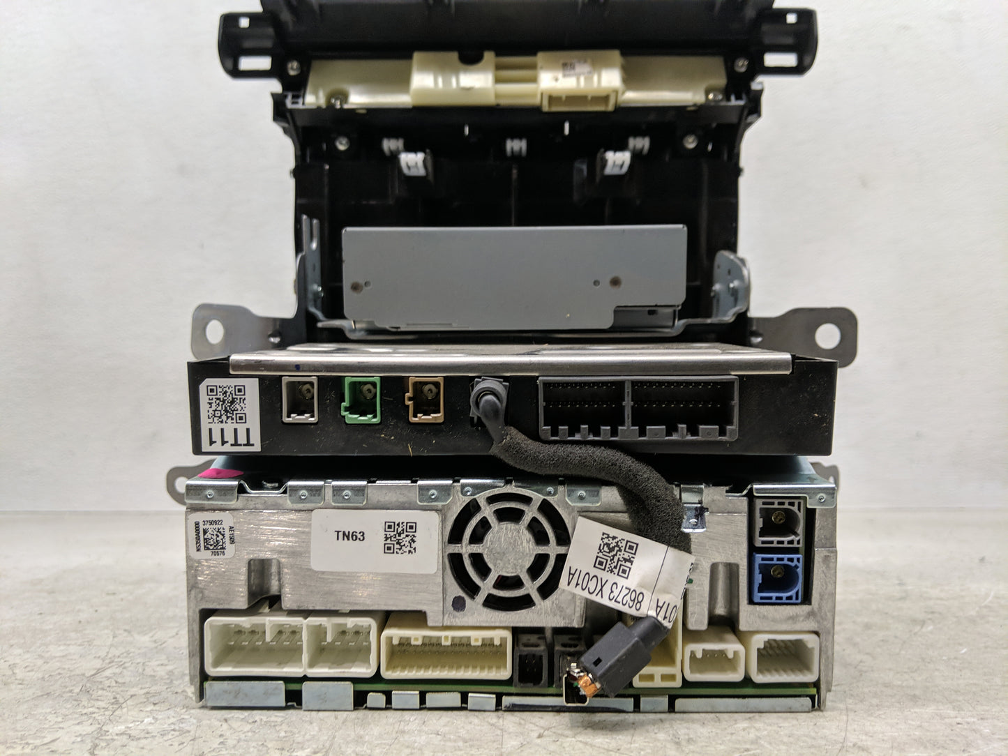 2020 Subaru Ascent Radio AM FM Cd Player Receiver Replacement P/N:82131AN00A Fits OEM Used Auto Parts - Oemusedautoparts1.co