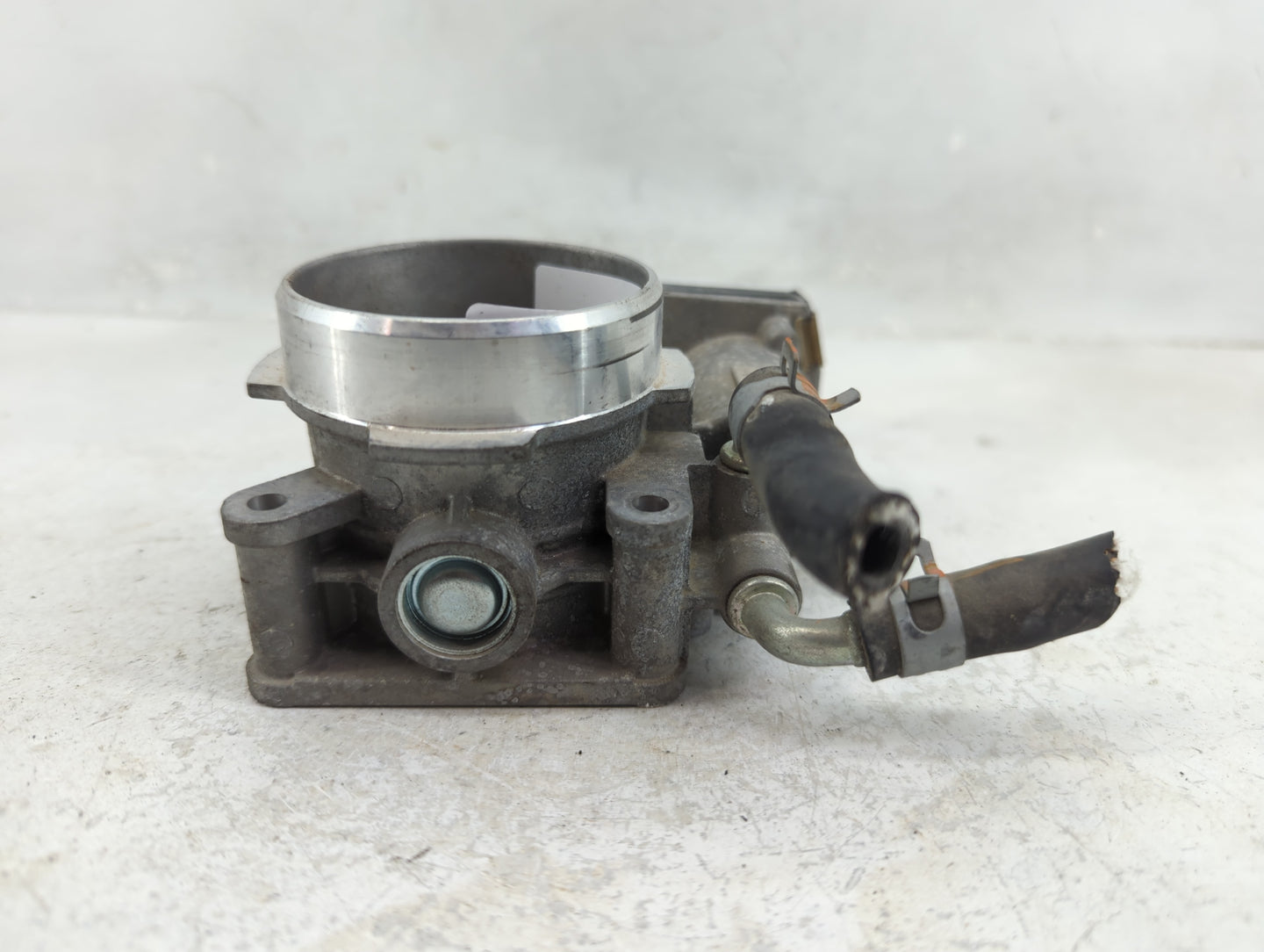 2020 Subaru Ascent Throttle Body P/N:RME60-350 Fits Fits 2021 2022 OEM Used Auto Parts - Oemusedautoparts1.com