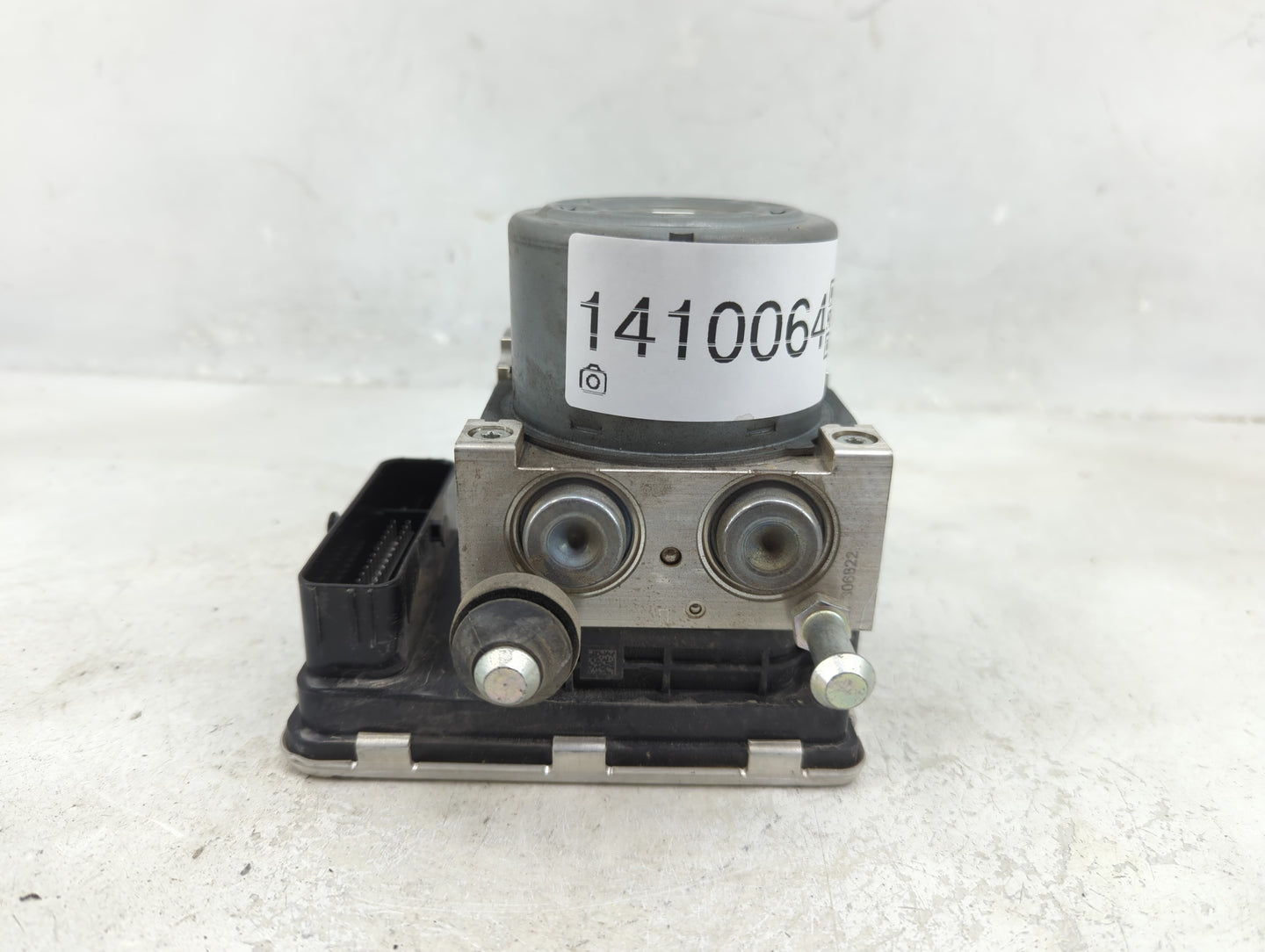 2020 Subaru Ascent ABS Pump Control Module Replacement P/N:27536XC00A Fits OEM Used Auto Parts - Oemusedautoparts1.com