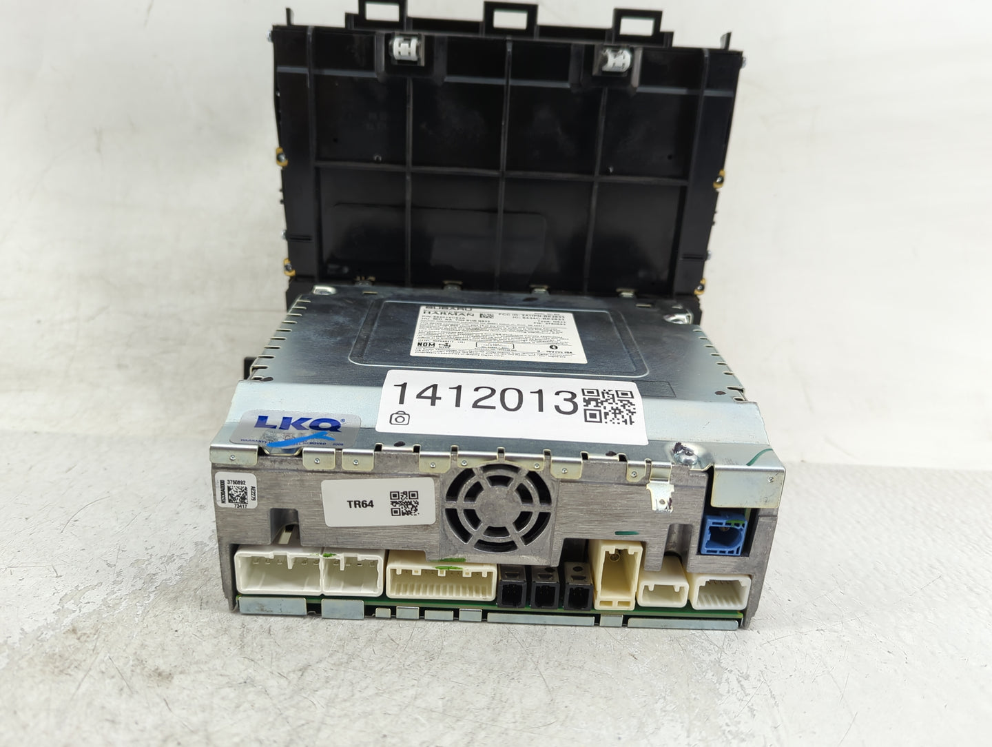 2020 Subaru Ascent Radio AM FM Cd Player Receiver Replacement P/N:86201XC64A Fits OEM Used Auto Parts - Oemusedautoparts1.co