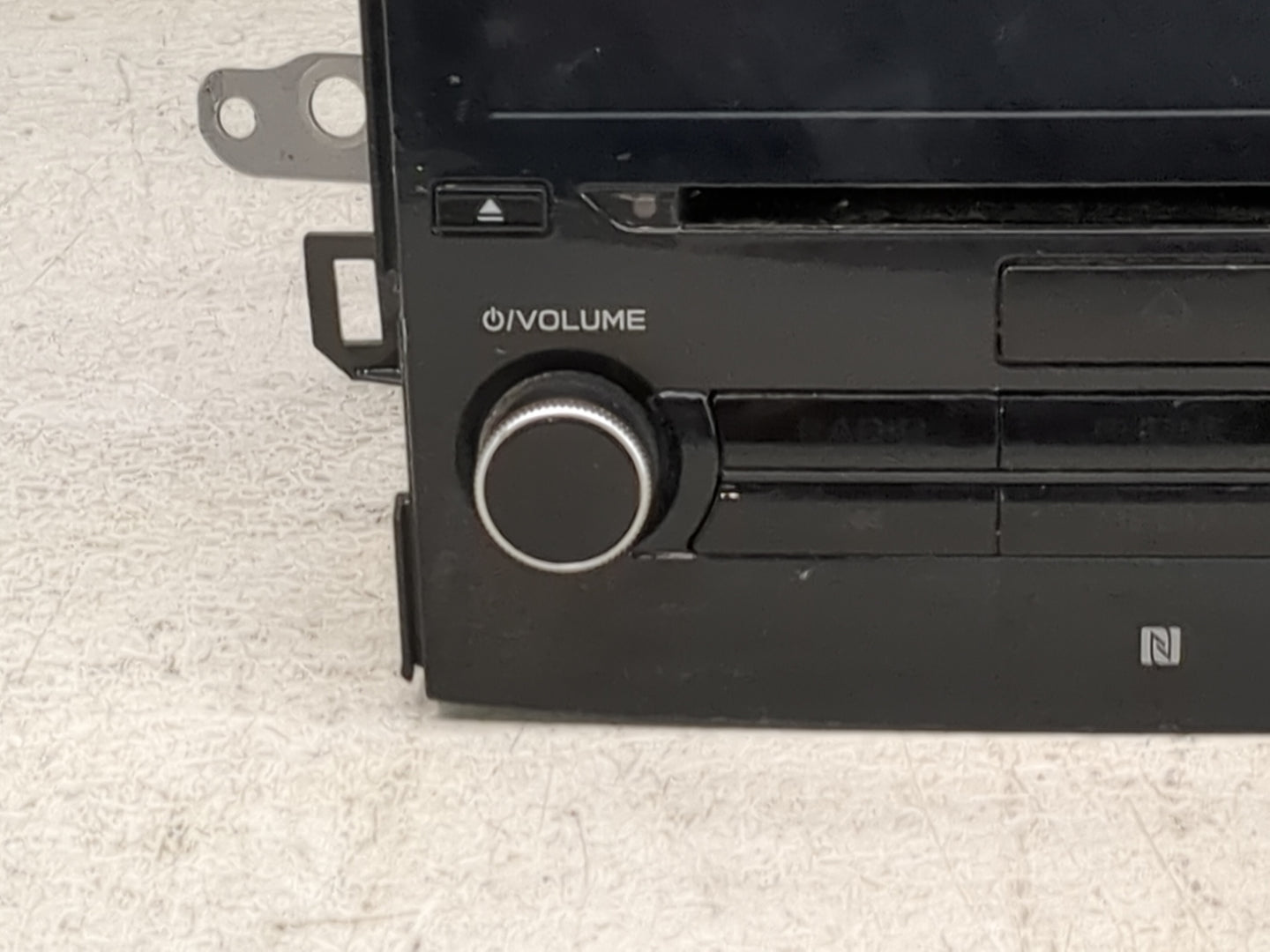 2020 Subaru Ascent Radio AM FM Cd Player Receiver Replacement P/N:82131AN00A EUV9SR057DD Fits OEM Used Auto Parts - Oemuseda