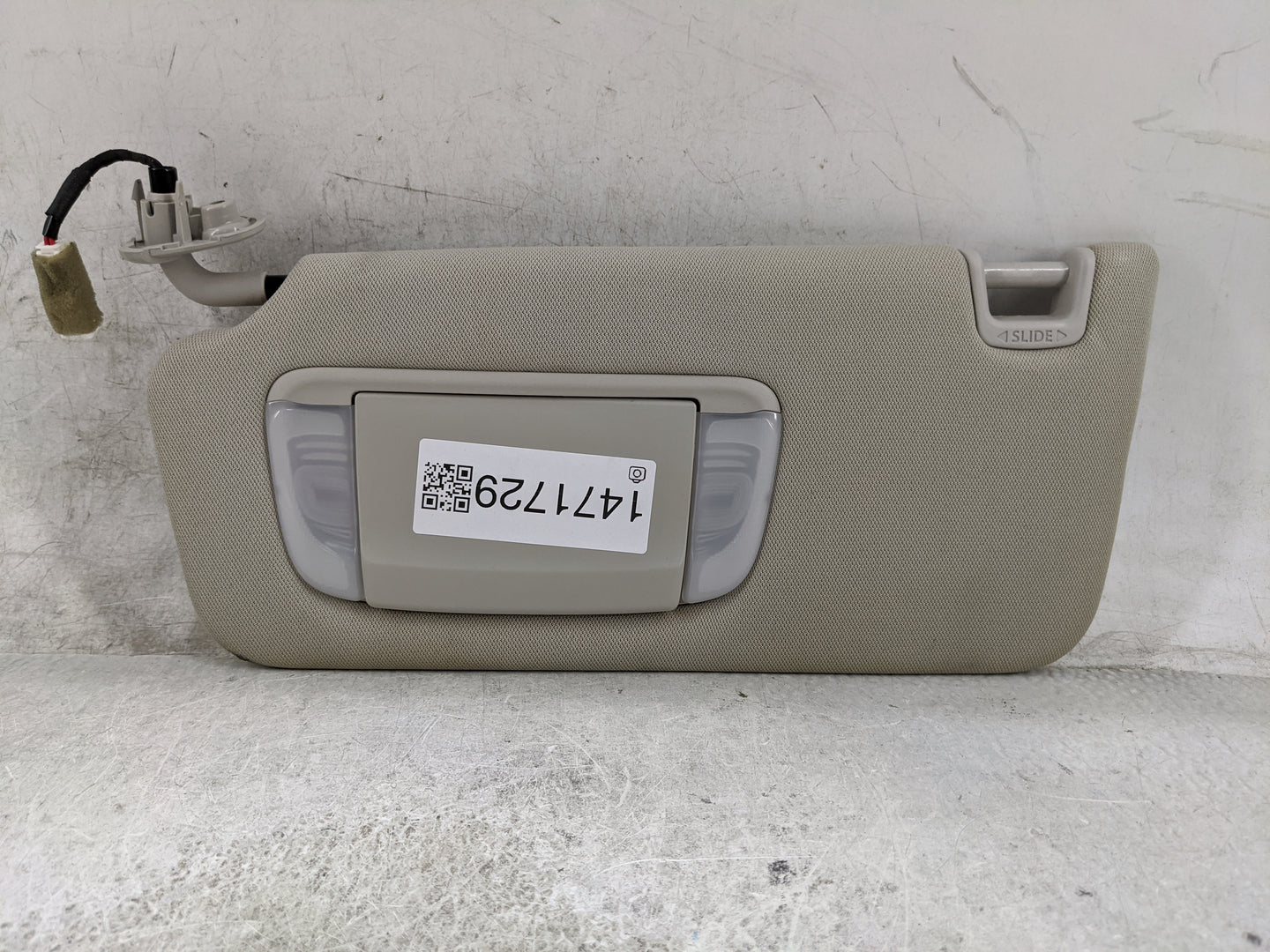 2020 Subaru Ascent Sun Visor Shade Replacement Driver Left Mirror Fits OEM Used Auto Parts - Oemusedautoparts1.com