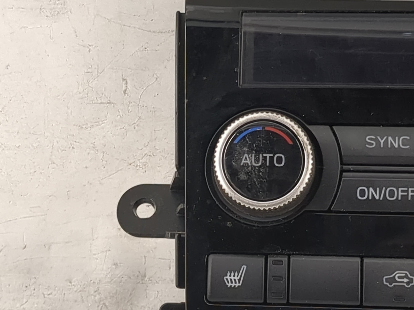 2020 Subaru Ascent Climate Control Module Temperature AC/Heater Replacement P/N:72311XC01A Fits OEM Used Auto Parts - Oemuse