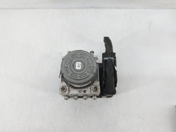 2020 Subaru Ascent Anti-Lock Brake ABS Pump Module Actuator OEM P/N:27536XC00A Fits OEM Used Auto Parts