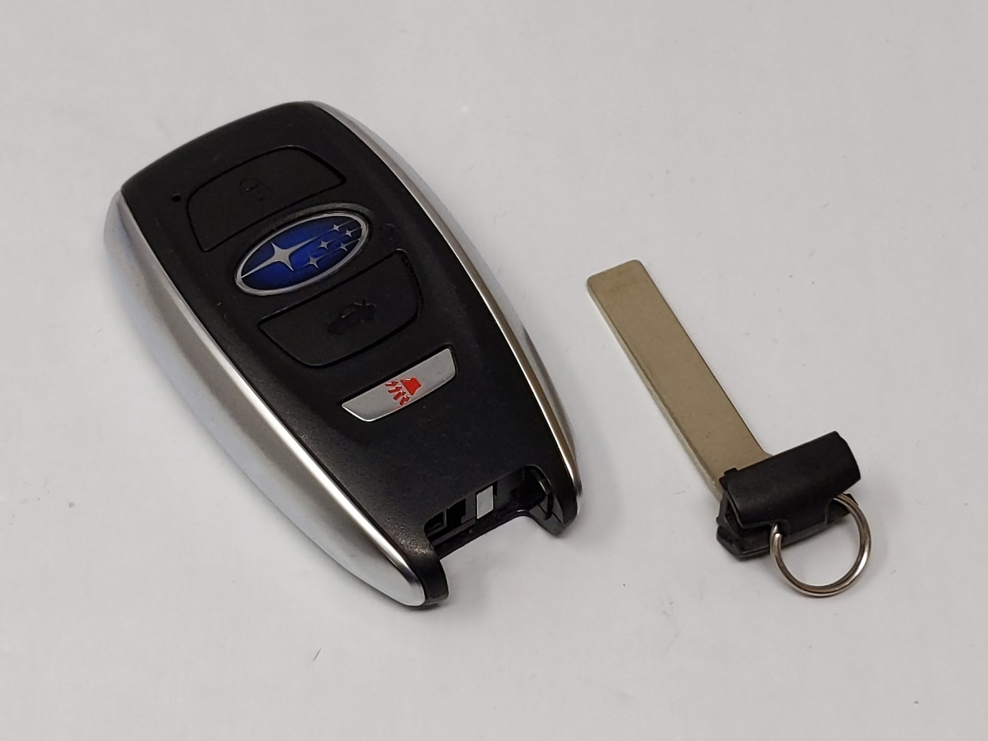Subaru Keyless Entry Remote Fob Hyq14ahk G Board 231451-7000 4 Buttons - Oemusedautoparts1.com