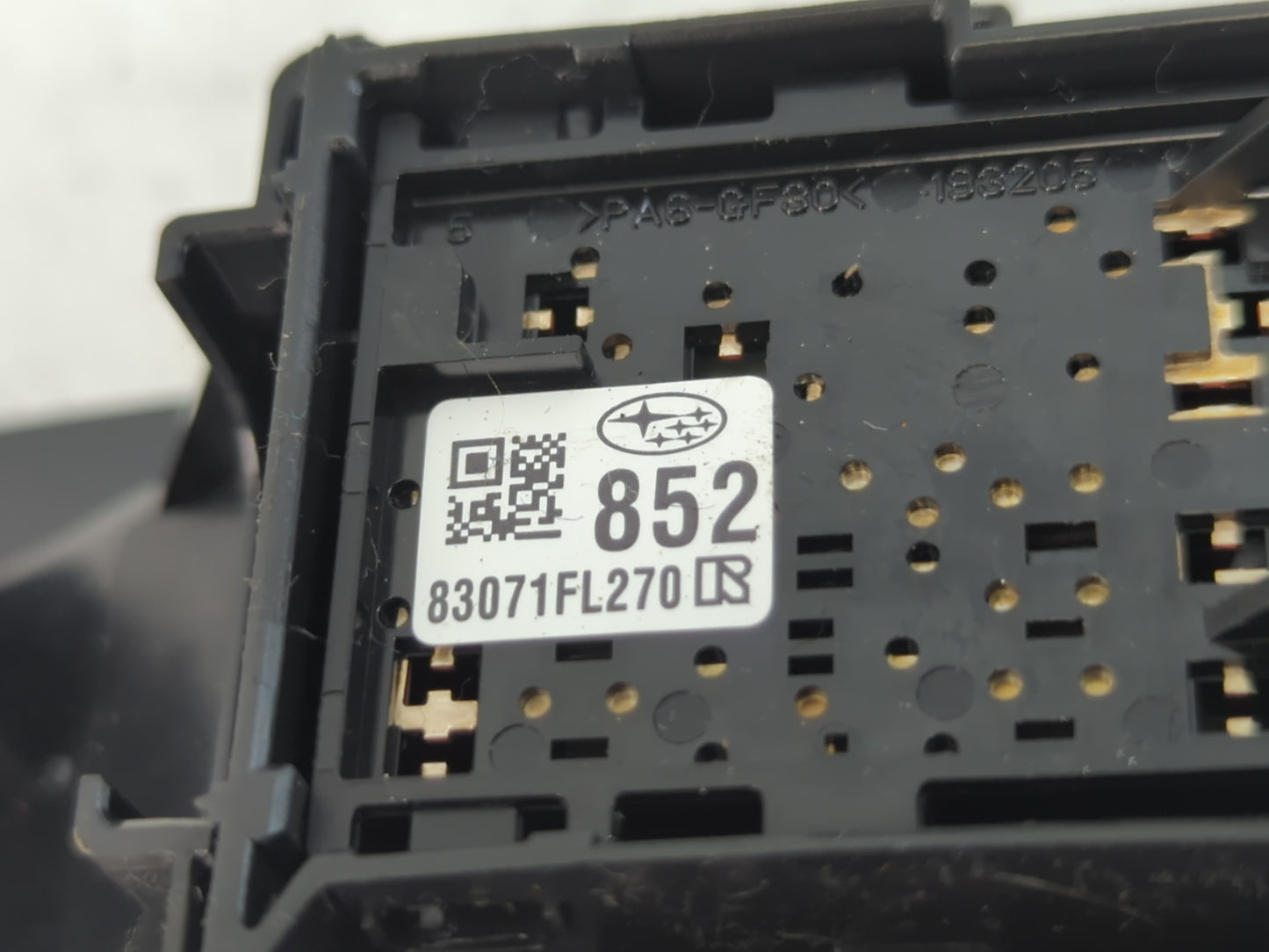 2020 Subaru Forester Master Power Window Switch Replacement Driver Side Left P/N:83071FL270 Fits OEM Used Auto Parts - Oemus