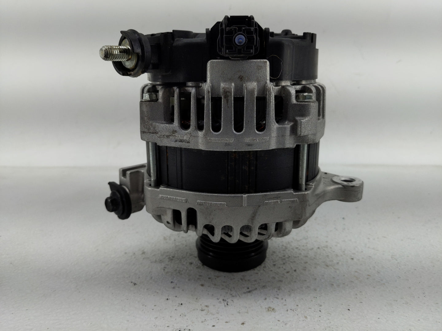 2020 Subaru Forester Alternator Replacement Generator Charging Assembly Engine OEM P/N:23700 AB051 23700 AB054 Fits Fits 202