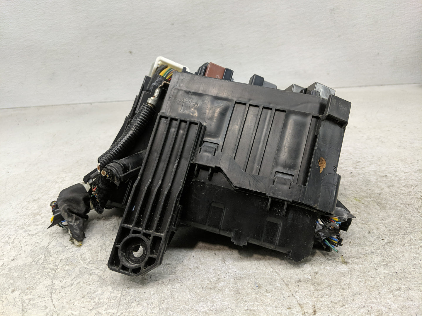 2019-2022 Subaru Forester Fusebox Fuse Box Panel Relay Module Fits Fits 2019 2020 2021 2022 OEM Used Auto Parts - Oemusedaut