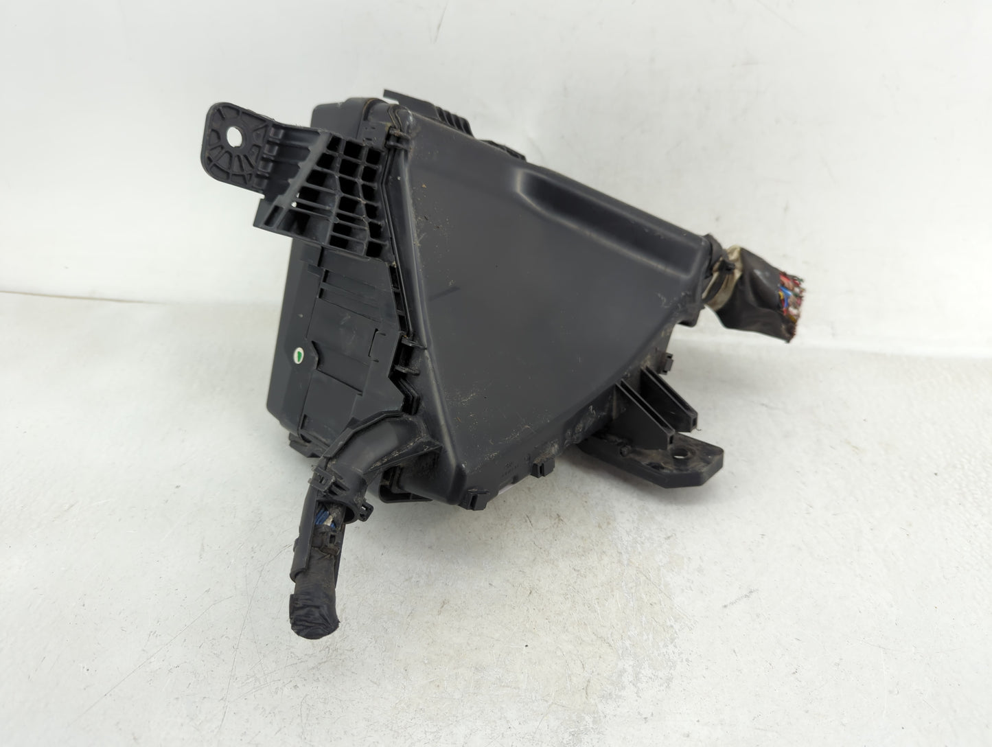 2019-2022 Subaru Forester Fusebox Fuse Box Panel Relay Module Fits Fits 2019 2020 2021 2022 OEM Used Auto Parts - Oemusedaut