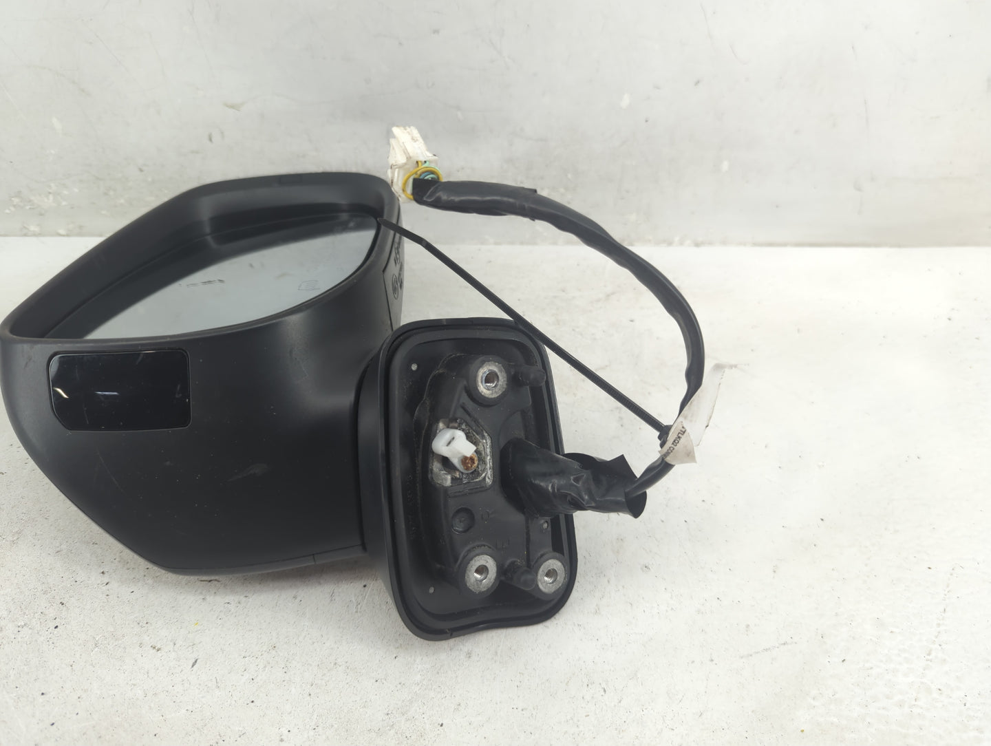 2019-2022 Subaru Forester Passenger Side View Mirror - Right Door Mirror OEM Used - Oemusedautoparts1.com